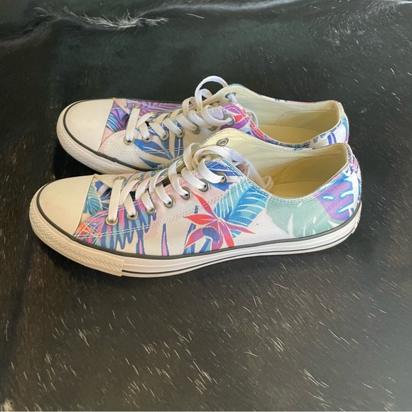Sz 10 men 12 women - Converse Chuck Taylor All Star Low Tropical Print Hawaiian - Picture 4 of 8